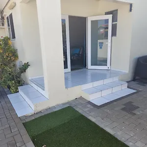 The Lush Apartment